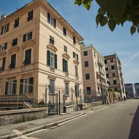 Montesano House ジェノヴァ